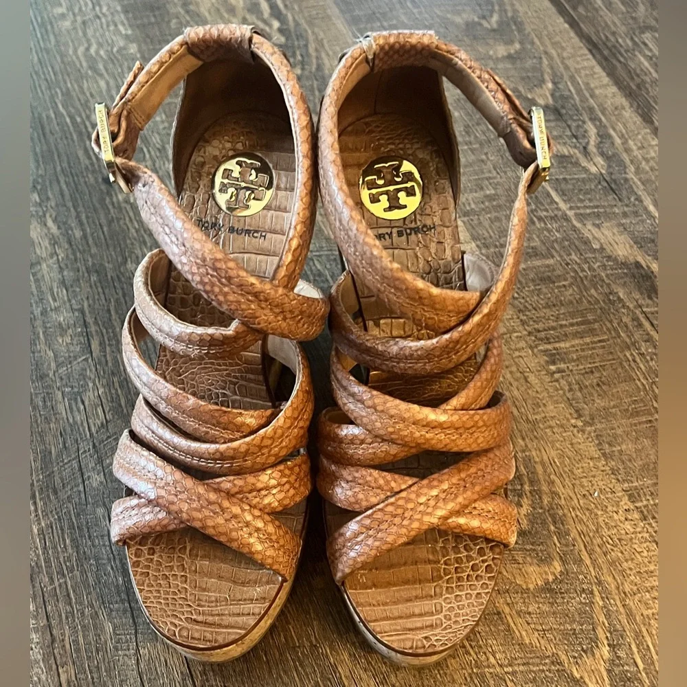 Tory Burch Jeanine Snake Print Leather Wedge Size 8 1/2 - Picture 16 of 16